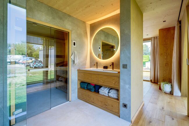 Badezimmer mit Sauna