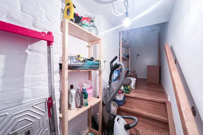 2. Fluchtweg/ Eingang